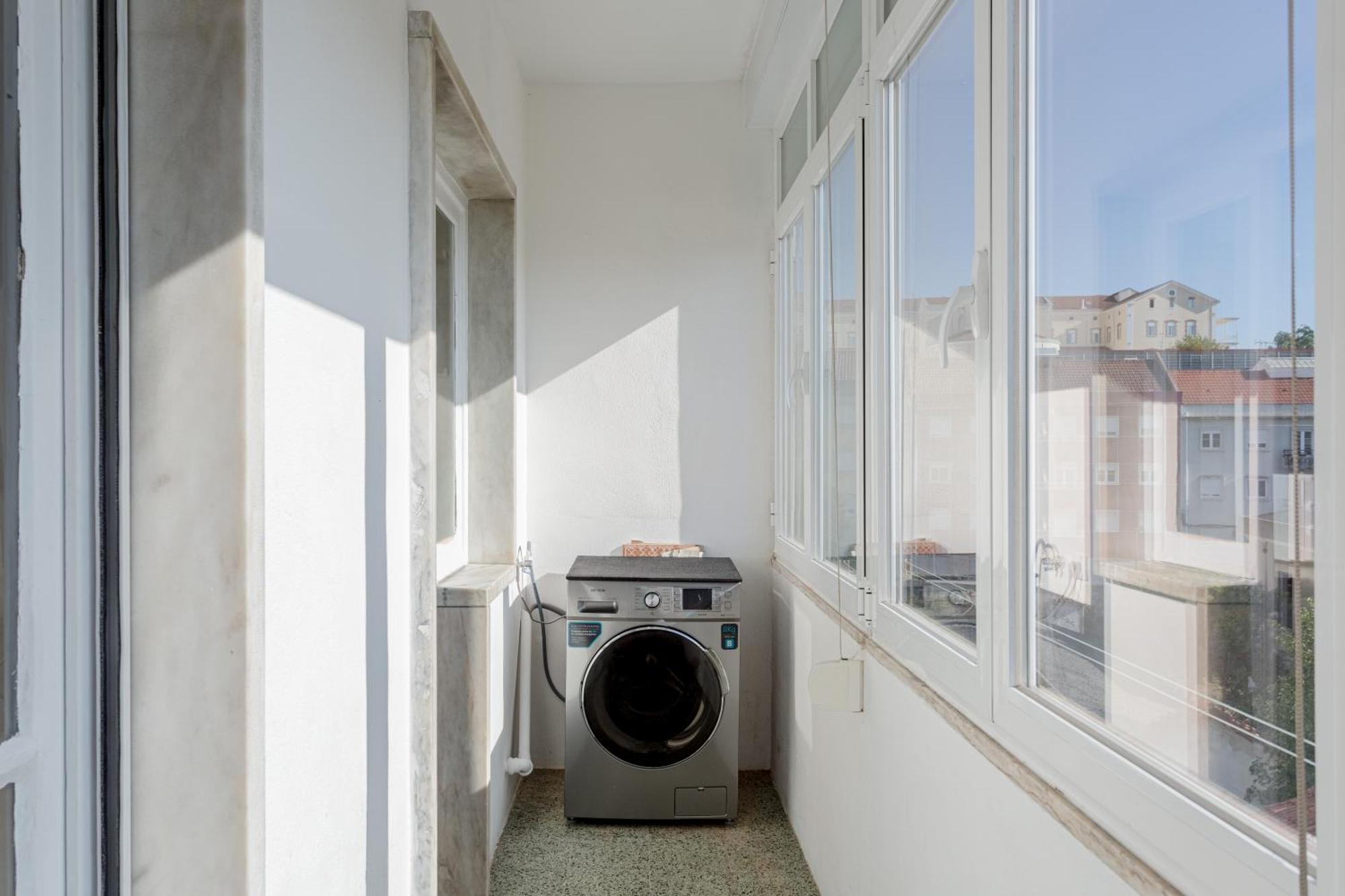 Campolide 2br Flat Lisboa