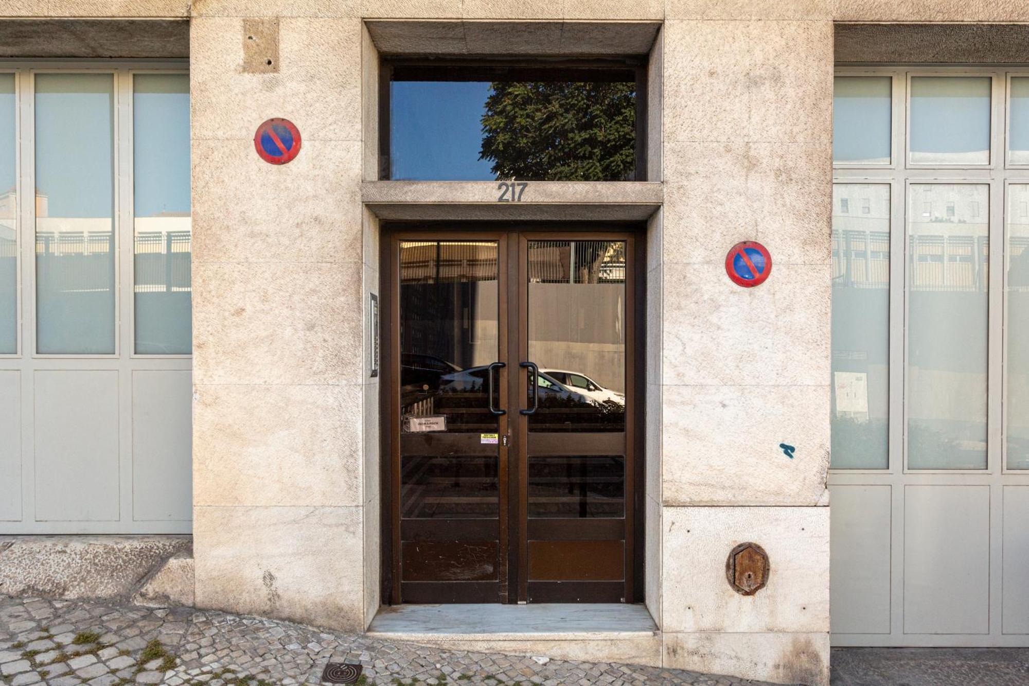 Campolide 2br Flat * Lisboa